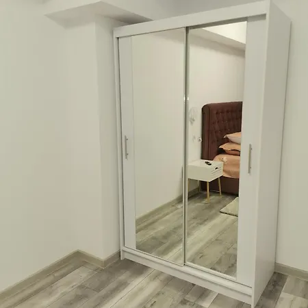 Melinda Bv Apartmant Apartment
